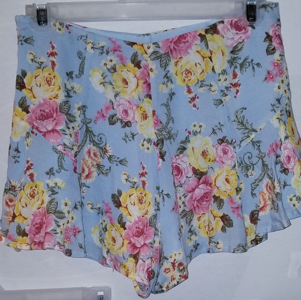 Boho Mid rise shorts